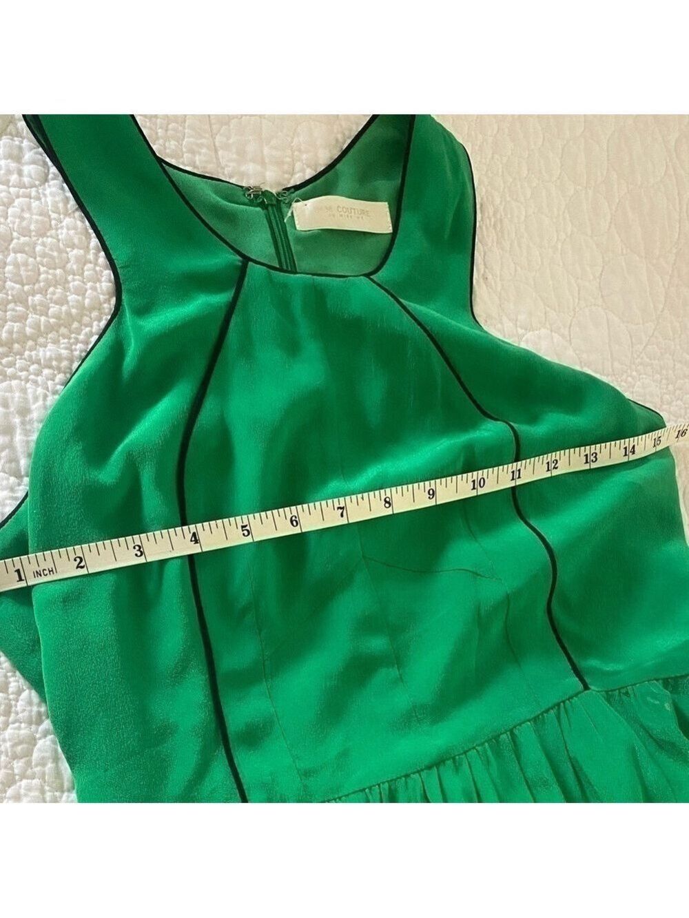 Mm Couture Dresses sleeveless, size small seaming/ piping in black pre loved - Picture 7 of 10